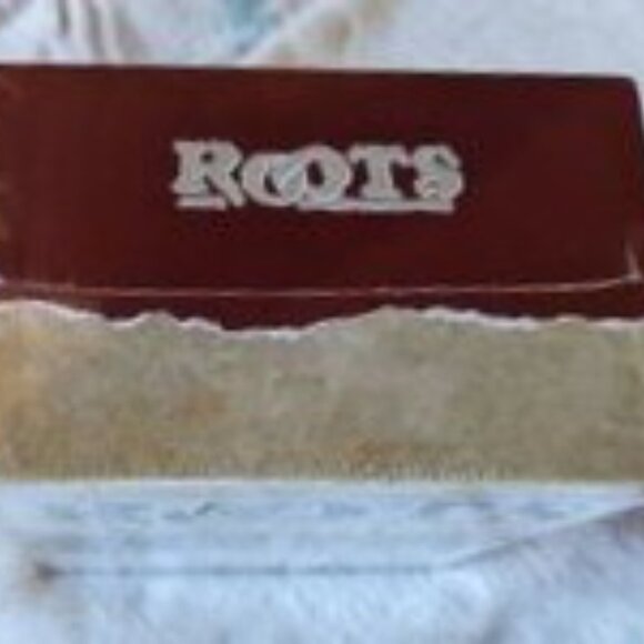 10% OFF Vintage - NEVER OPENED - ROOTS 6-Tape Set c 1992 - Picture 5 of 10